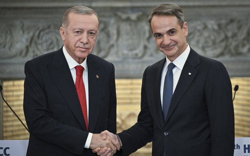 Atina Ziyareti Türkiye-Yunanistan İlişkilerinde Yeni Bir Dönem Başlatıyor